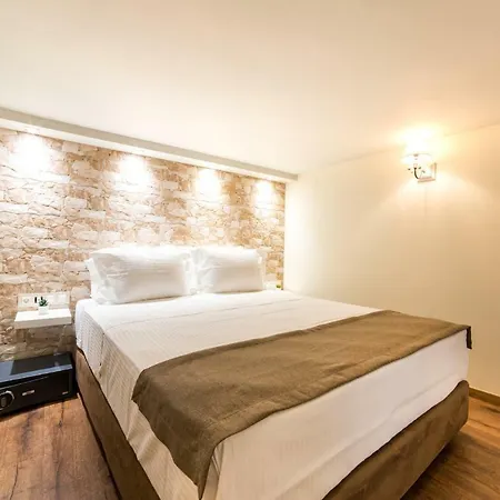 Oinoelia Luxury & דירה פוטוס