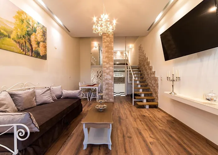 Oinoelia Luxury & Διαμέρισμα *