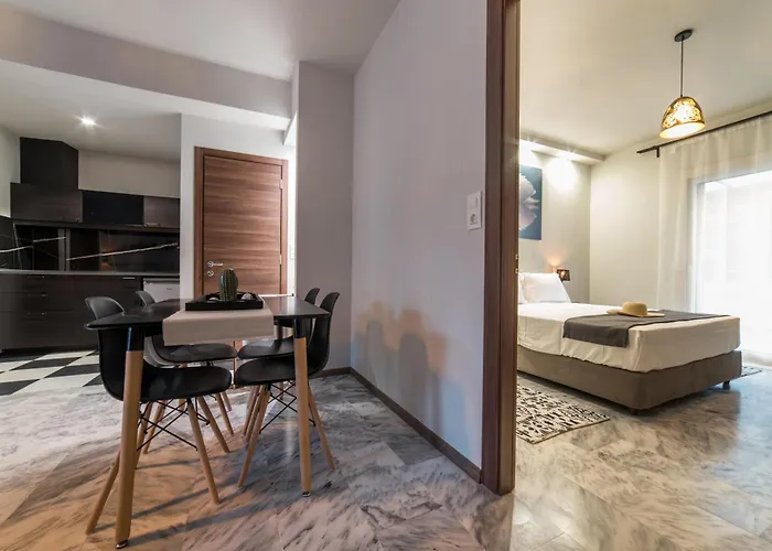 Oinoelia Luxury & Διαμέρισμα *