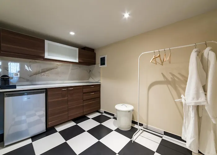 Διαμέρισμα Oinoelia Luxury & Ποτός