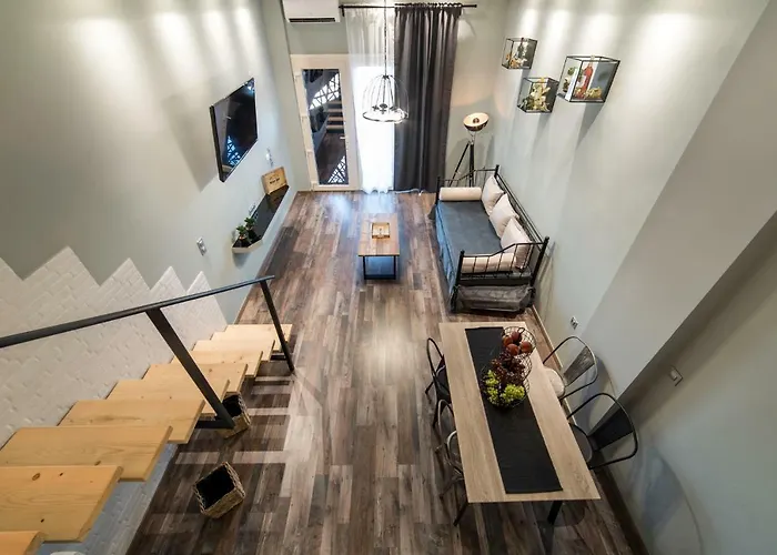 Διαμέρισμα Oinoelia Luxury & Ποτός