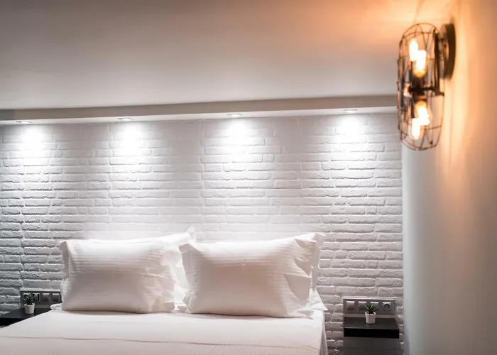 Oinoelia Luxury & Διαμέρισμα *