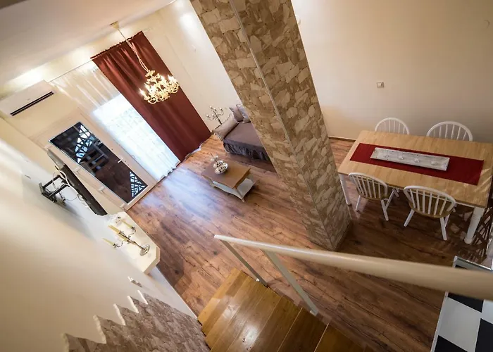 Διαμέρισμα Oinoelia Luxury &